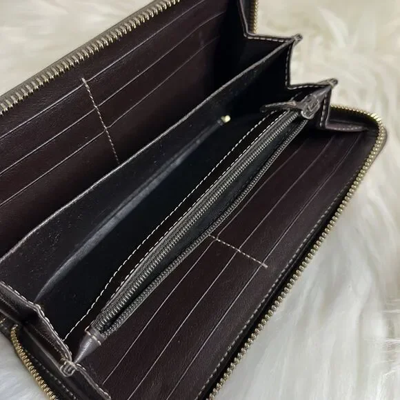 💯Authentic Gucci Zipped Long Wallet with Cherryline 🍀 - Picture 7 of 15